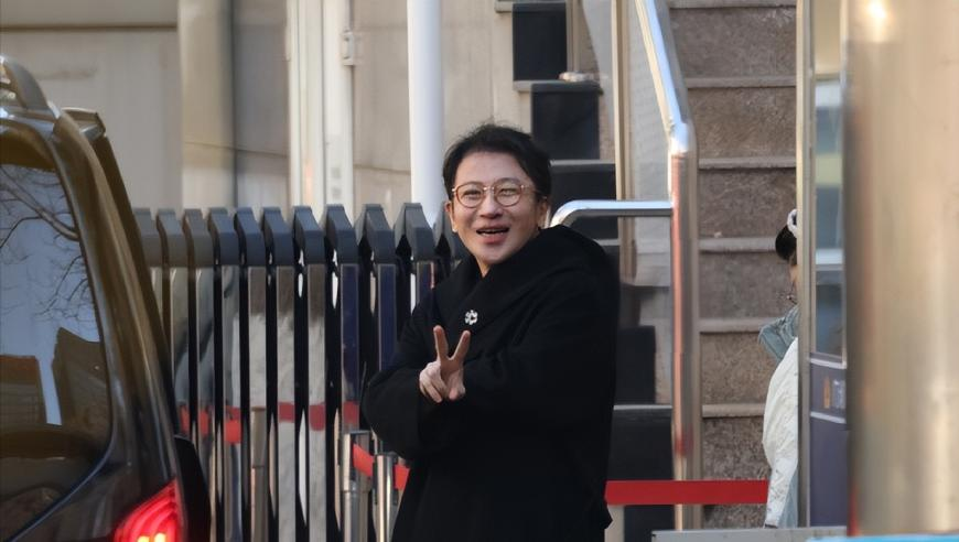 小区发生火灾物业却不开门？不实,u588cc开奖结果最快最准,机构预测与落实方法揭秘_高级版V11.87